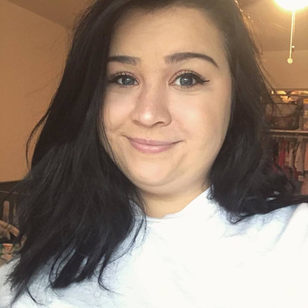 Meet your Posher, Caitlyn
